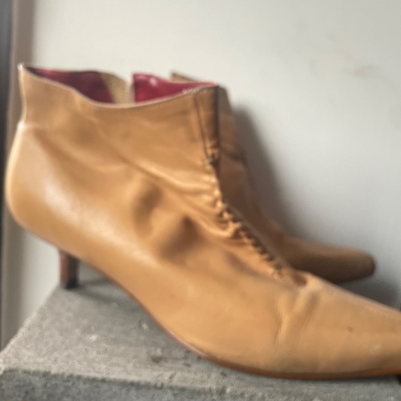 Timeless Bootie from Brazil - Picture 2 of 5